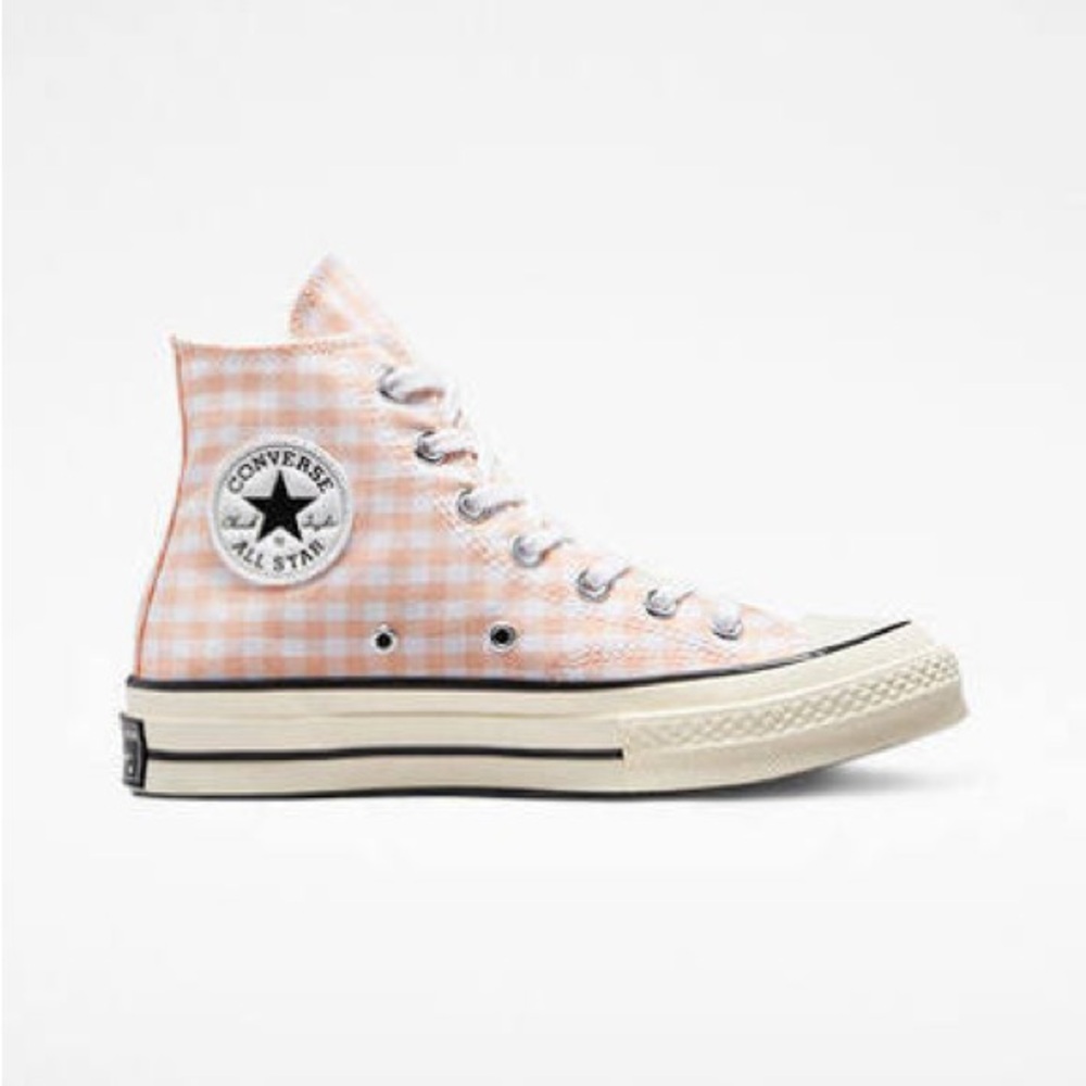 Converse High-Top Sneakers in Pink Checkered